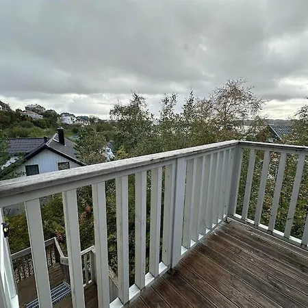 Exclusive With Great Views Close To Center Svolvaer