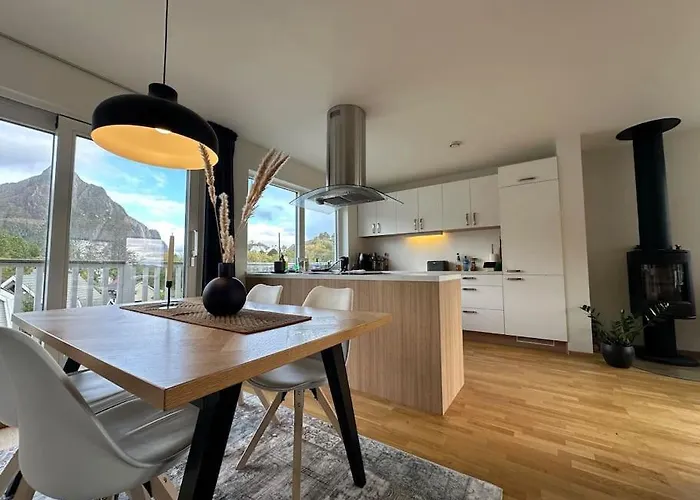 아파트 Exclusive With Great Views Close To Center